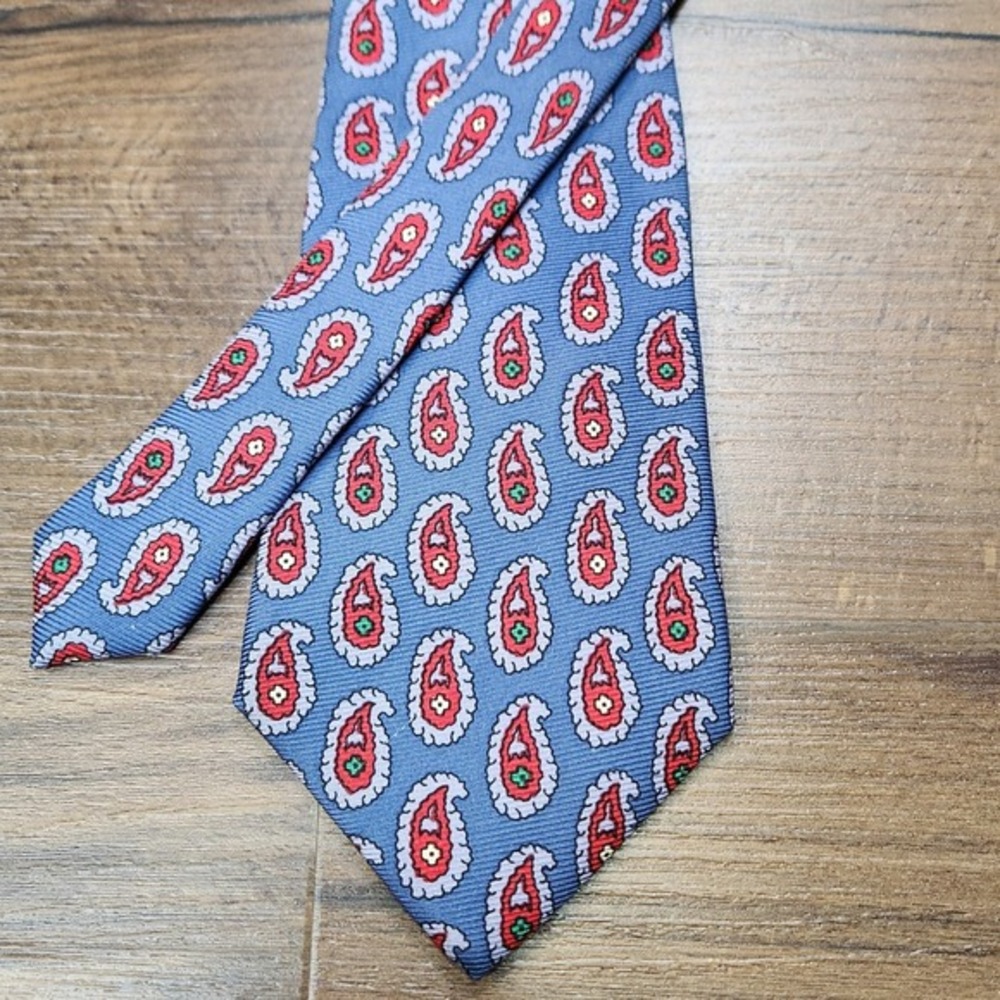 Polo‎ Ralph Lauren Mens Neck Tie Red Blue White Paisley 100% Silk Hand USA
